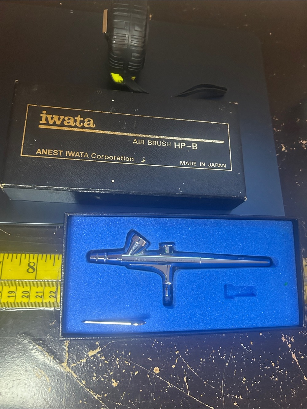 VINTAGE Anest Iwata HP-B Dual-Action Airbrush Made in Japan Untested